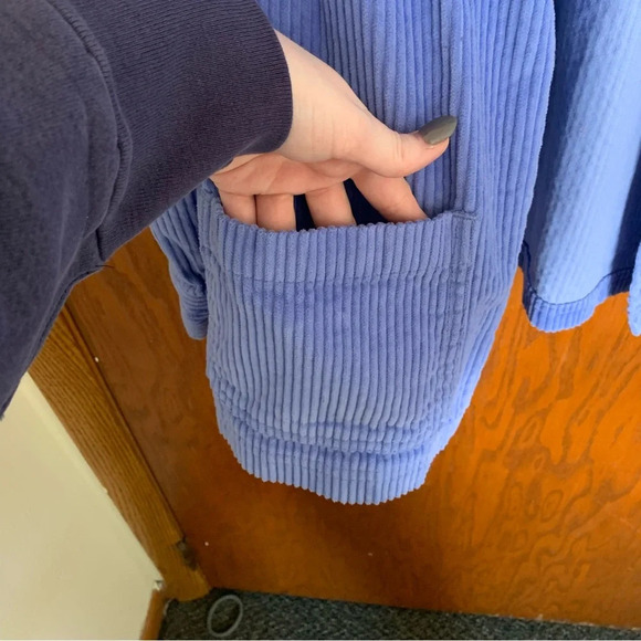 Vintage Appleseed’s Corduroy Button Down - Picture 3 of 8